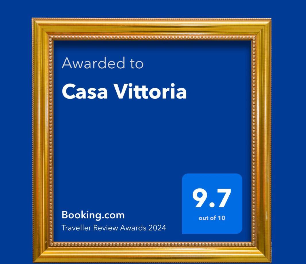 הוילה קמאיורה Casa Vittoria מראה חיצוני תמונה